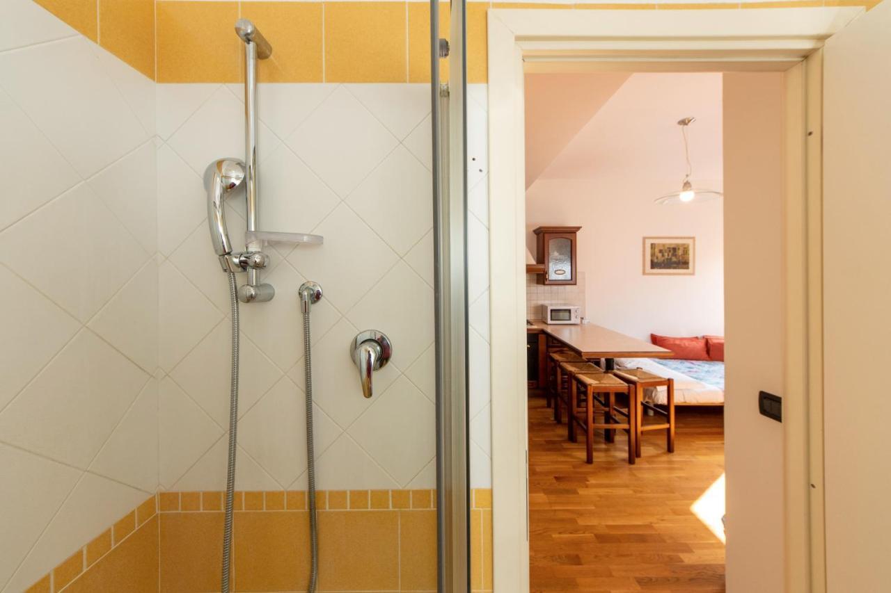 Housmart Milazzo 5 Apartment Болоня Екстериор снимка