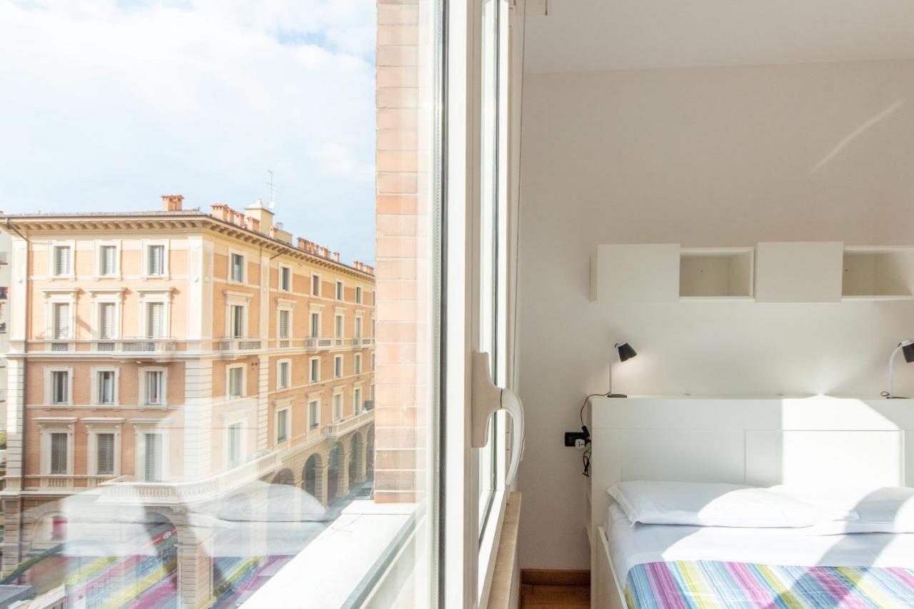 Housmart Milazzo 5 Apartment Болоня Екстериор снимка