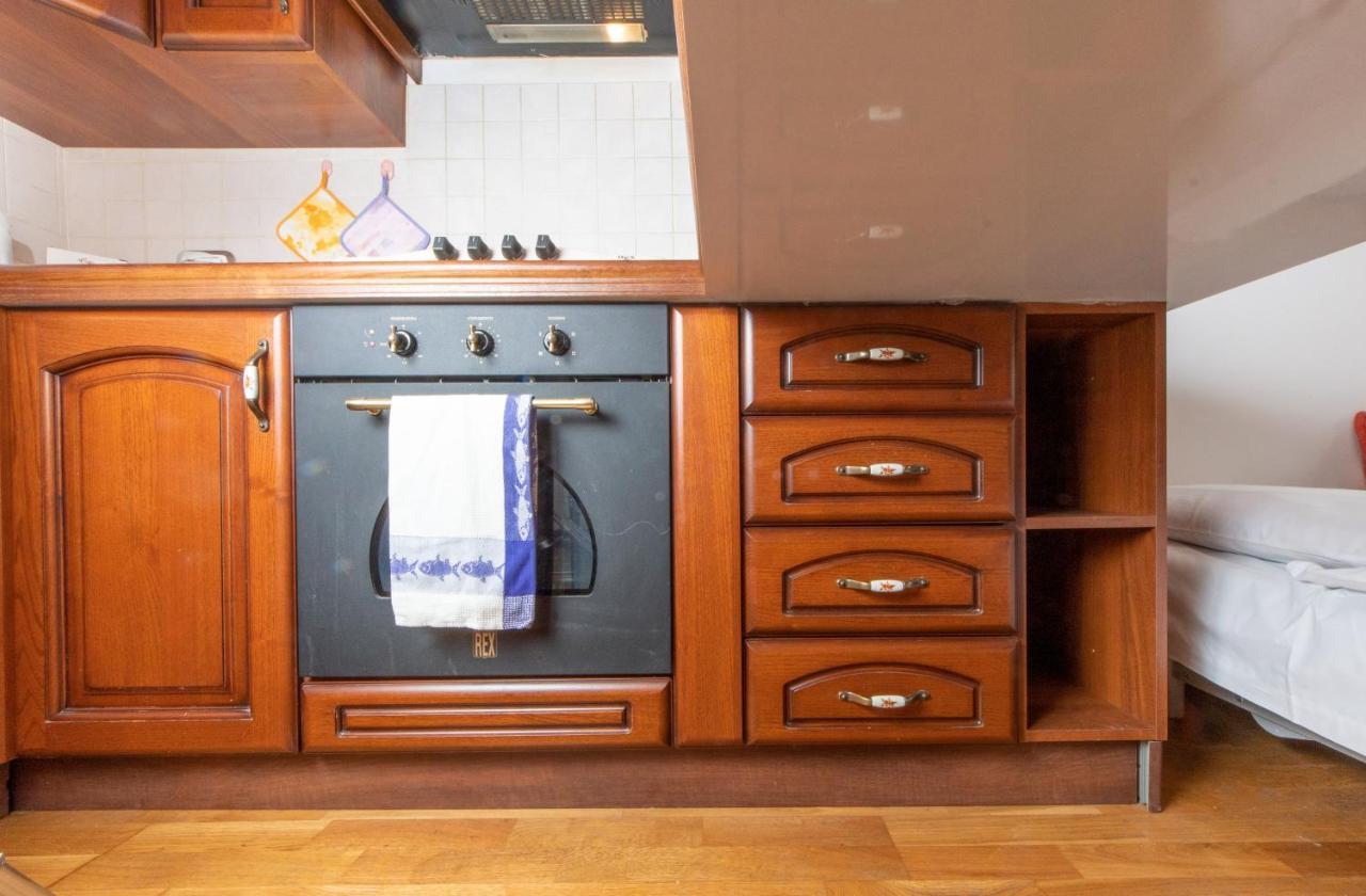 Housmart Milazzo 5 Apartment Болоня Екстериор снимка