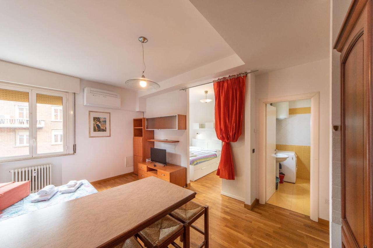 Housmart Milazzo 5 Apartment Болоня Екстериор снимка