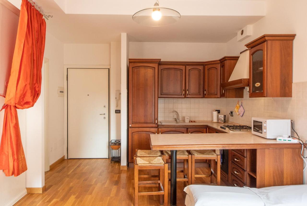 Housmart Milazzo 5 Apartment Болоня Екстериор снимка