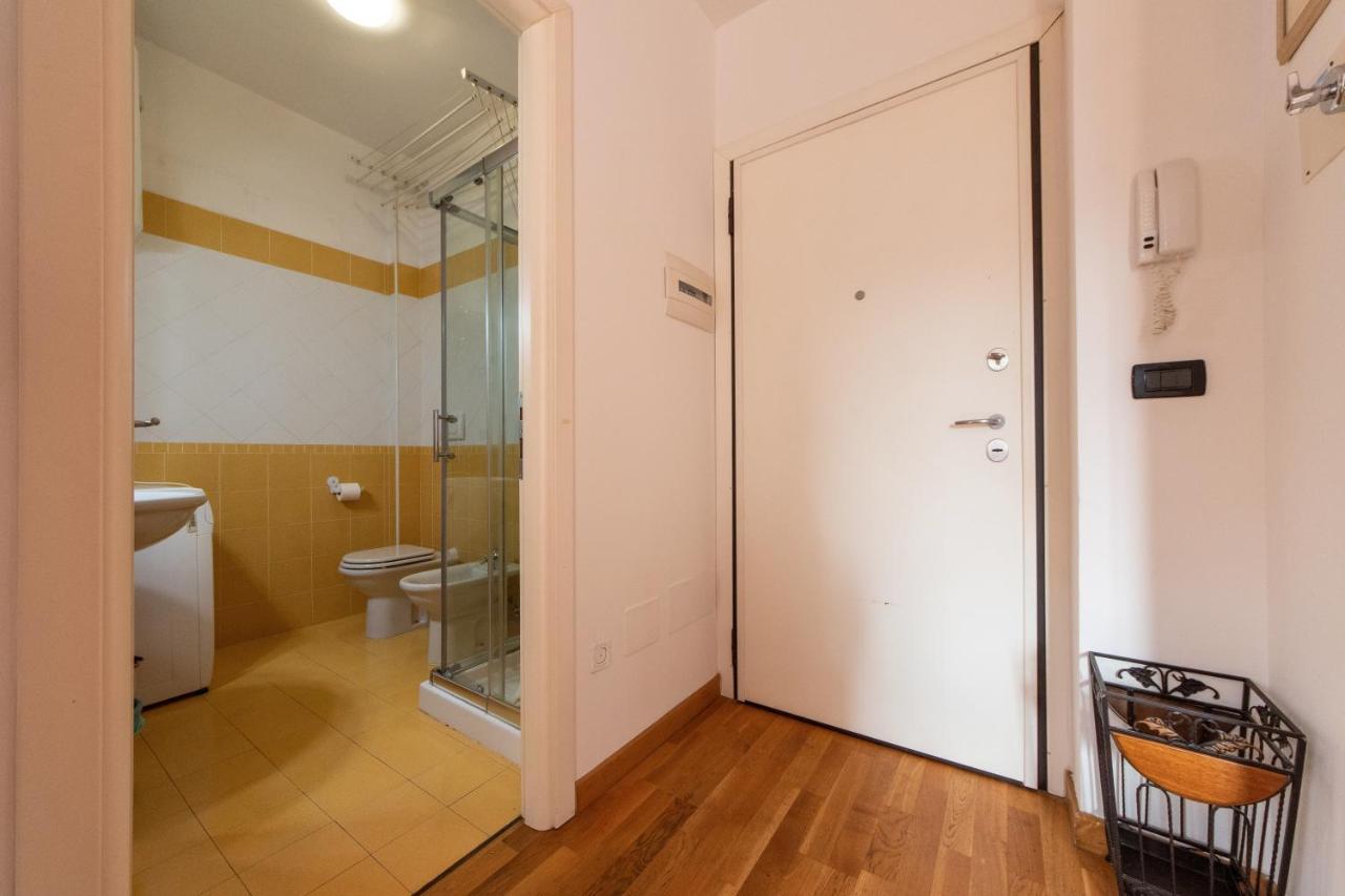 Housmart Milazzo 5 Apartment Болоня Екстериор снимка