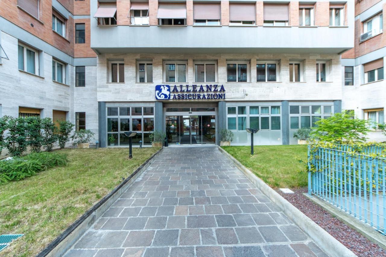 Housmart Milazzo 5 Apartment Болоня Екстериор снимка